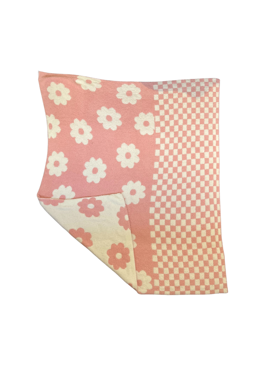 Cozy Checkered Flower Blanket